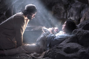 sagrada familia jesus nascimento belem manjedoura presepio presente pastores magos natal