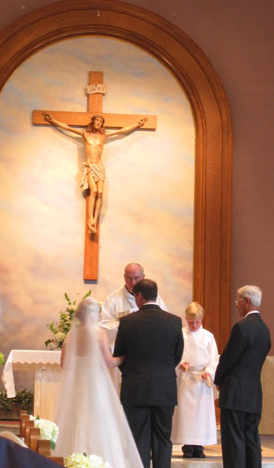 matrimonio casamento catolico noivos vestido noiva missa padre eucaristia igreja catolica canto da paz